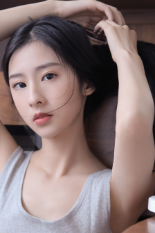 楼上的女孩